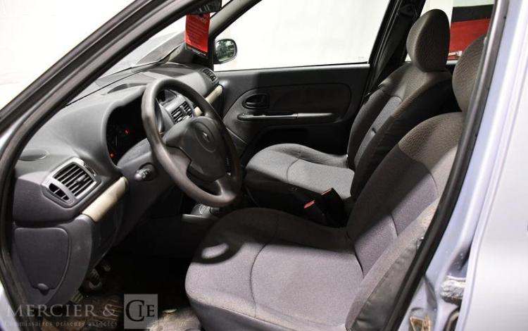 RENAULT CLIO 1.2 75CH AUTHENTIQUE GRIS GW-007-KY