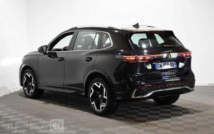 VOLKSWAGEN TIGUAN 2.0 TDI 150ch R-LINE DSG NOIR GW-956-RA