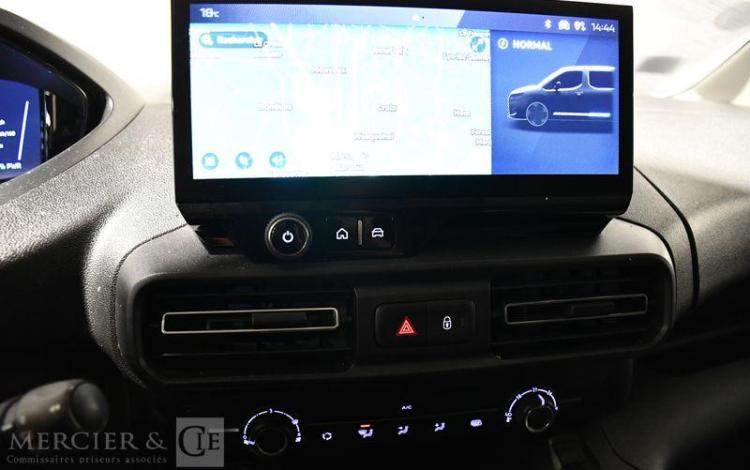 PEUGEOT PARTNER BLANC GX-015-XC