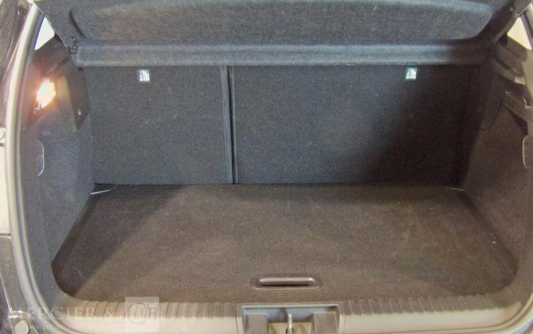 RENAULT CAPTUR TECHNO TCE 90 NOIR GX-136-AY