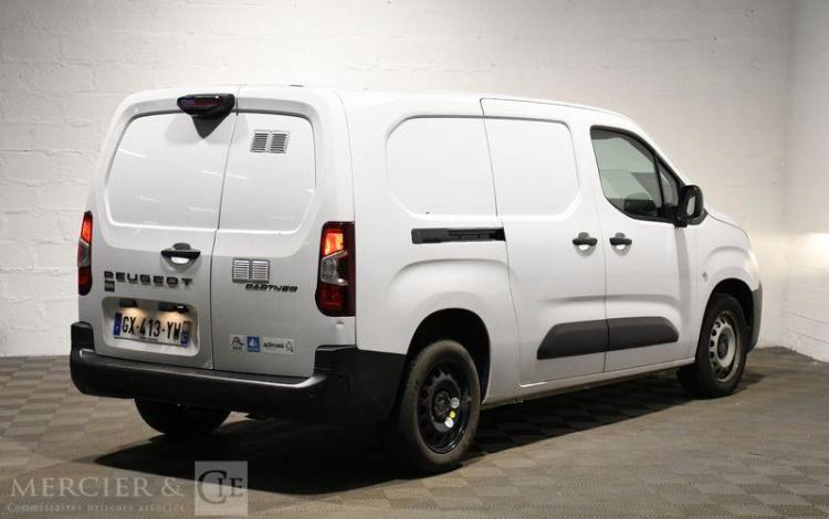 PEUGEOT PARTNER 1.5 BLUEHDI 130ch 950KG L2 XL BASE EAT BLANC GX-413-YW