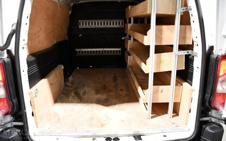 PEUGEOT PARTNER 1.5 BLUEHDI 130ch 950KG L2 XL BASE EAT BLANC GX-413-YW