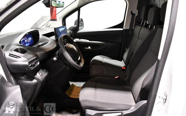 PEUGEOT PARTNER 1.5 BLUEHDI 130ch 950KG L2 XL BASE EAT BLANC GX-413-YW