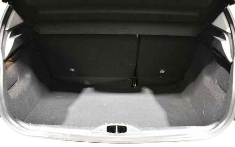 CITROEN C3 BLANC GX-782-XQ