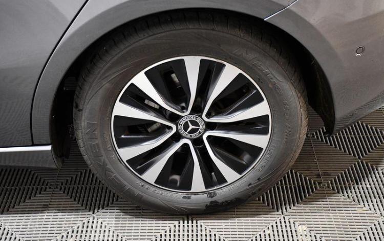 MERCEDES CLASSE A 1,5 180 D 115 STYLE LINE GRIS GY-556-WD