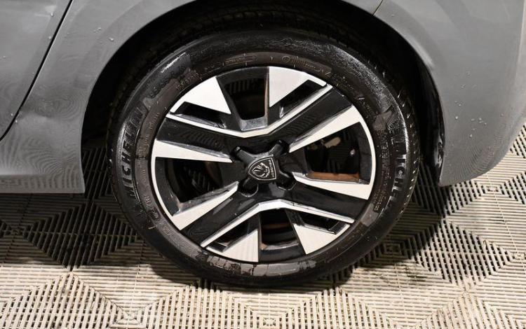 PEUGEOT 208 1.2 PURETECH 100ch ALLURE GRIS GY-560-TW