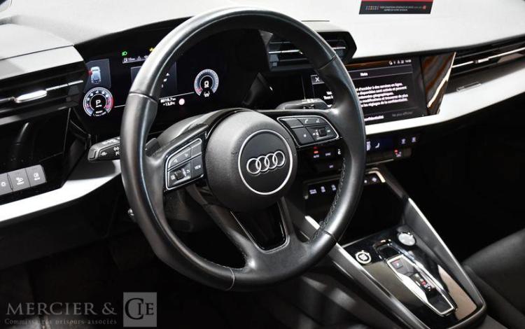 AUDI A3 SPORTBACK 30 TFSI 116CH NOIR GY-700-JZ