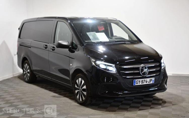 MERCEDES VITO NOIR GY-974-JP