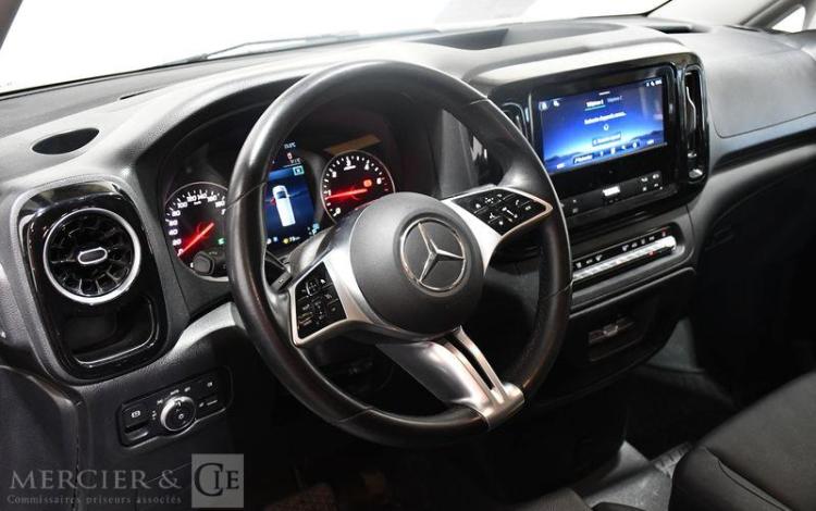 MERCEDES VITO NOIR GY-974-JP