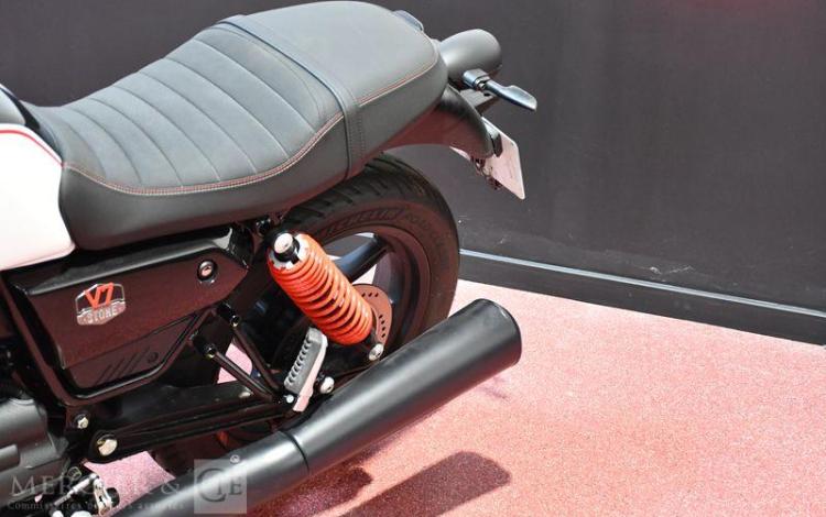 GUZZI MOTO V7 STONE  GZ-449-ZB