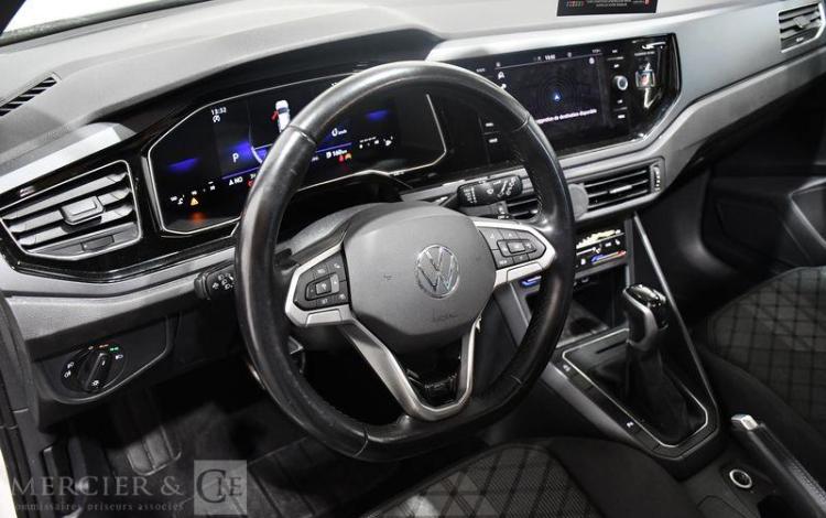 VOLKSWAGEN POLO BEIGE HA-244-NP