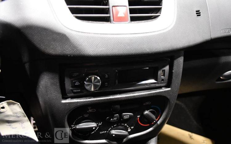 PEUGEOT 206 PLUS 1,4 HDI 70 BLUE-LION GENERATION GRIS HA-960-RJ