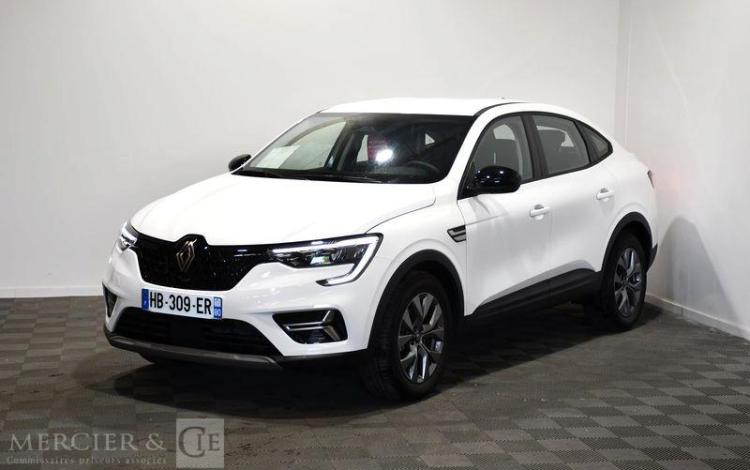 RENAULT ARKANA 1.6 E-TECH 145ch EVOLUTION BVA BLANC HB-309-ER