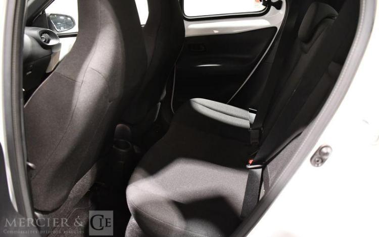 TOYOTA AYGO X  HB-601-QR