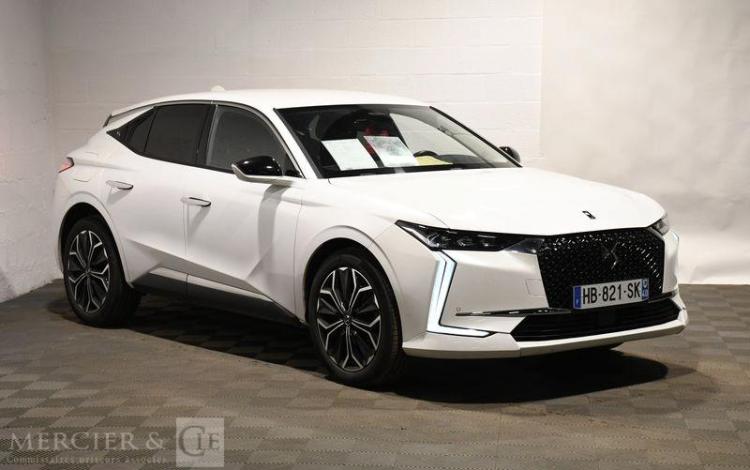 DS DS4 1.5 BLUEHDI 130ch RIVOLI EAT BLANC HB-821-SK