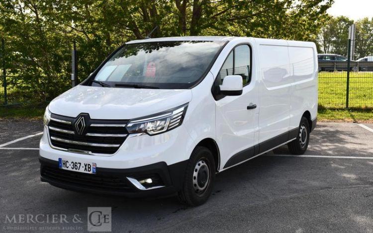 RENAULT TRAFIC L2H1 3T EXTRA BLUE DCI 130 BLANC HC-367-XB