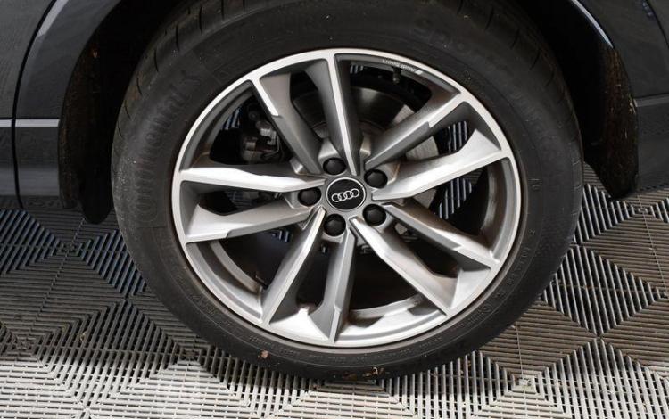AUDI Q3 SPORTBACK 1.5 35 TFSI 150 S-LINE S-TRONIC GRIS HC-760-HL