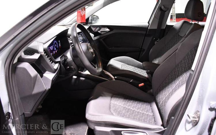 AUDI A1 SPORTBACK 30 TFSI 1,0 116CH S-TRONIC GRIS HC-873-QC