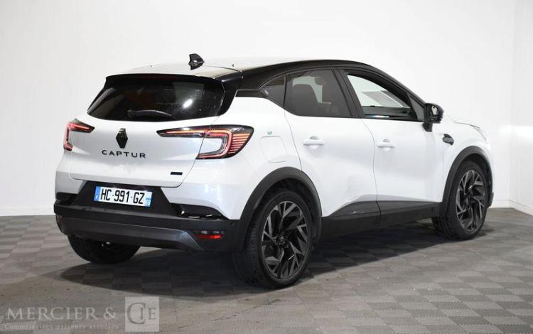 RENAULT CAPTUR 1.6 E-TECH 145ch MHEV ESPRIT ALPINE BVA BLANC HC-991-GZ