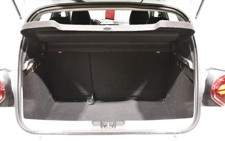 DACIA SANDERO 1.0 SCE 65ch ESSENTIAL BLANC HD-286-NB