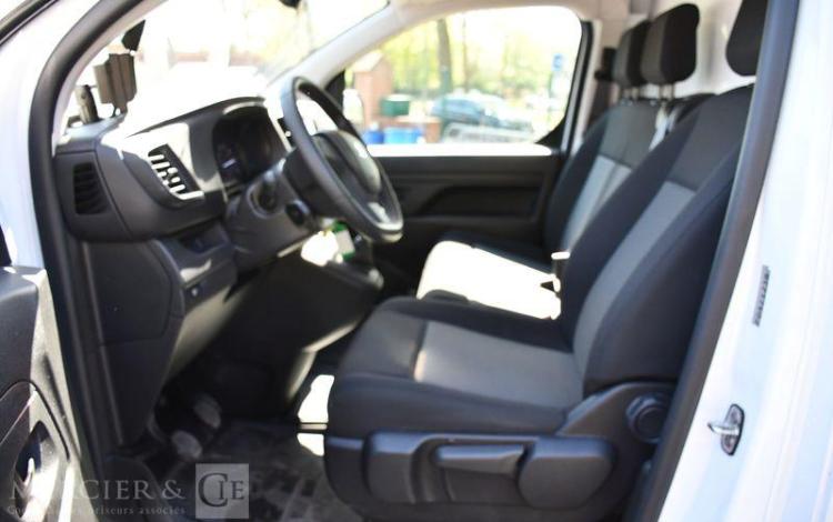 PEUGEOT EXPERT CAISSE ISOTHERM BLANC HD-544-QY