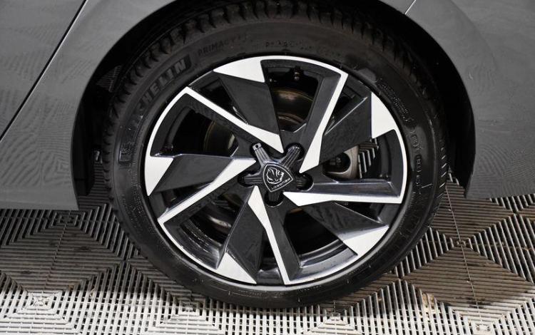 PEUGEOT 308 GRIS HE-190-FX