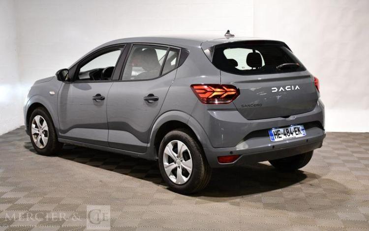 DACIA SANDERO ESSENTIAL SCE 65 GRIS HE-484-EK