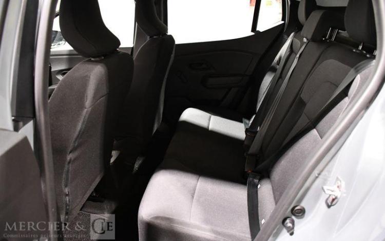 DACIA SANDERO ESSENTIAL SCE 65 GRIS HE-484-EK