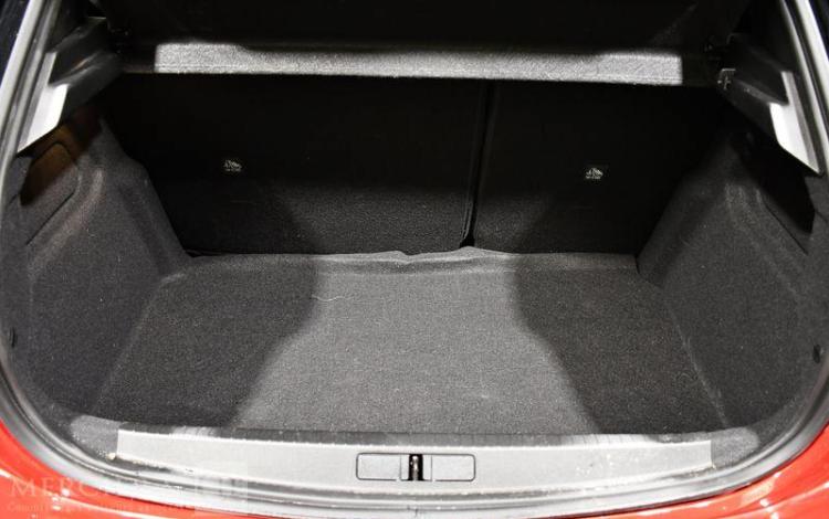 OPEL CORSA 1,2 TURBO HYBRID 100CH ROUGE HE-962-ET