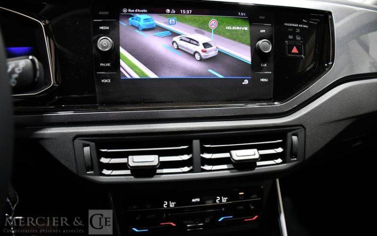 VOLKSWAGEN POLO 1,0 TSI 95CH DSG7 STYLE GRIS HG-872-GQ