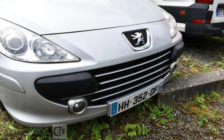 PEUGEOT 307  HH-352-DF