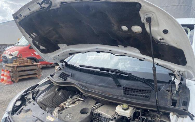 MERCEDES MARCO POLO  MHYS10