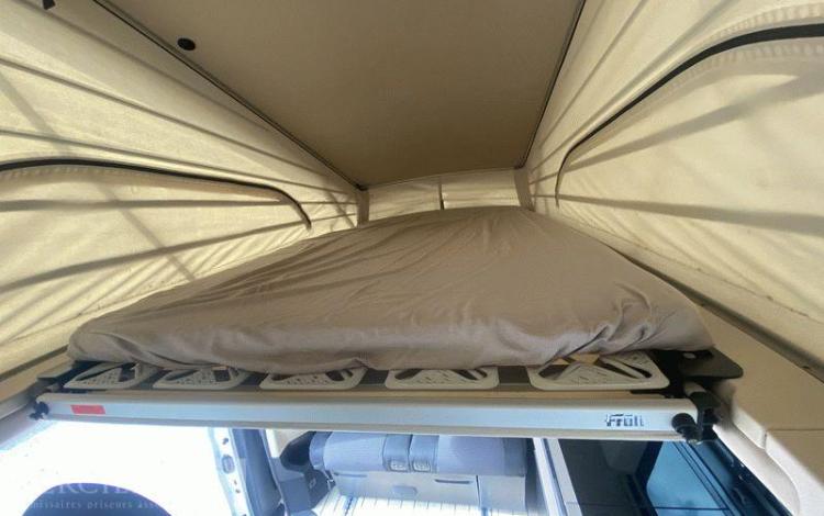 MERCEDES MARCO POLO  MHYS10