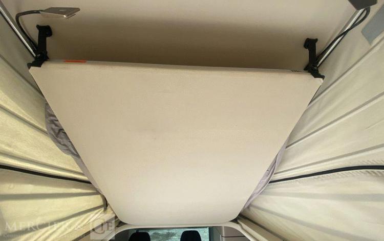 MERCEDES MARCO POLO  MHYS10