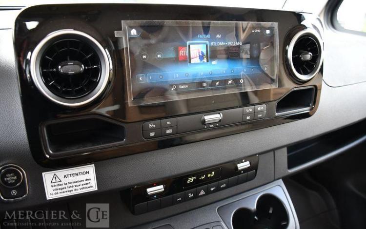 MERCEDES CAMPING-CAR INTEGRAL BMCI 680 417CDI 170ch – BVA BLANC 251991