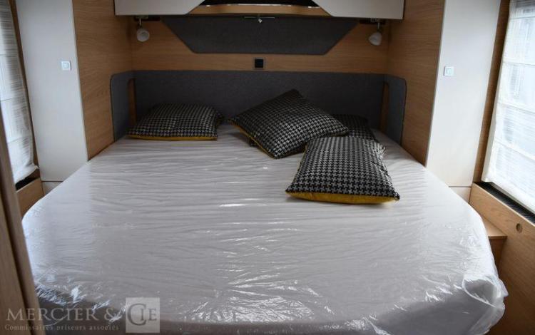 MERCEDES HYMER BMCI 690 BLANC 255816