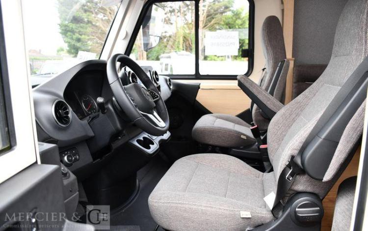 MERCEDES HYMER BMCI 690 BLANC 255816