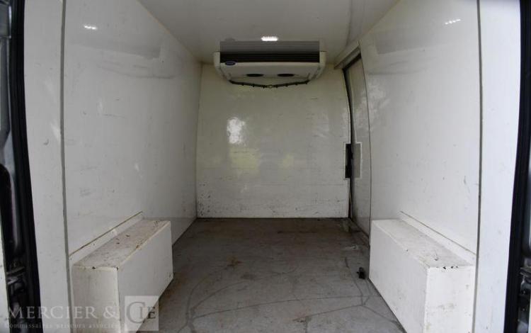 CITROEN JUMPER 35 L3H2 2,2 BLUEHDI 165 S&S CLUB GRIS 2BKW807