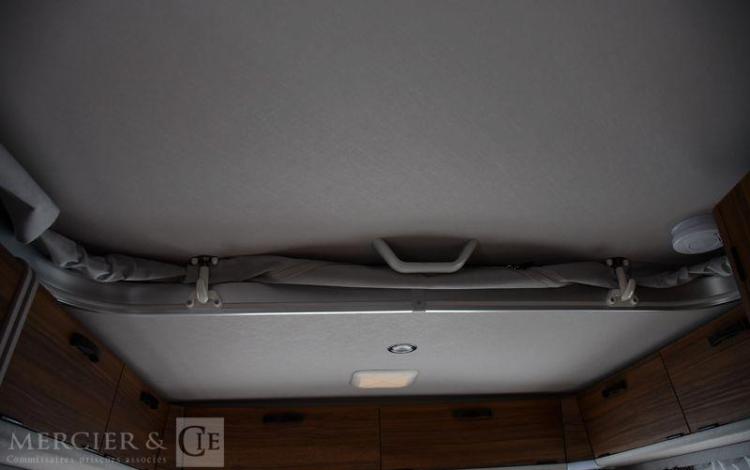 ERIBA CARAVANE TOURING 310 NEUVE BLANC 393506
