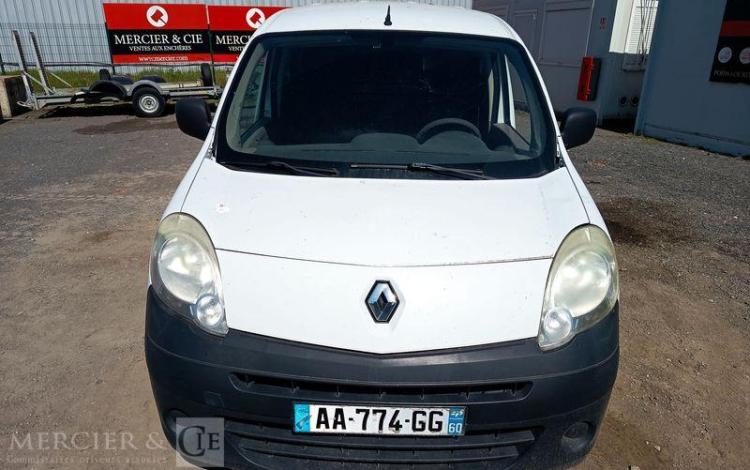 RENAULT KANGOO II Express (VU) 1.5 dCi 70 cv – DIESEL -326107 KMS – ANNEE 2009 BLANC AA-774-GG