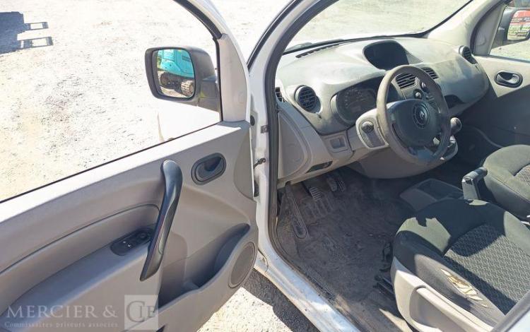 RENAULT KANGOO II Express (VU) 1.5 dCi 70 cv – DIESEL -326107 KMS – ANNEE 2009 BLANC AA-774-GG