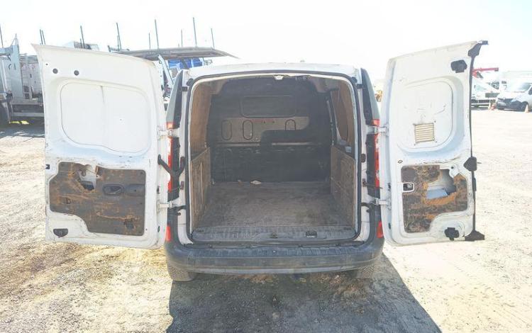 RENAULT KANGOO II Express (VU) 1.5 dCi 70 cv – DIESEL -326107 KMS – ANNEE 2009 BLANC AA-774-GG