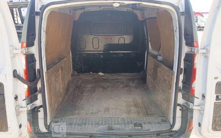RENAULT KANGOO II Express (VU) 1.5 dCi 70 cv – DIESEL -326107 KMS – ANNEE 2009 BLANC AA-774-GG