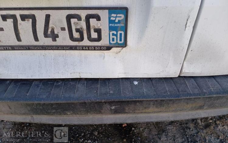 RENAULT KANGOO II Express (VU) 1.5 dCi 70 cv – DIESEL -326107 KMS – ANNEE 2009 BLANC AA-774-GG