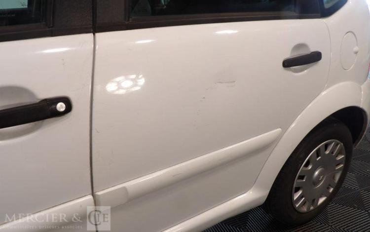 CITROEN C3 GENERATION-I 1.4 HDI 70CH AIRDREAM BLANC AC-414-QF