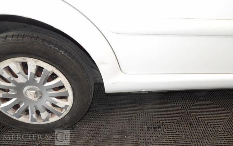 CITROEN C3 GENERATION-I 1.4 HDI 70CH AIRDREAM BLANC AC-414-QF