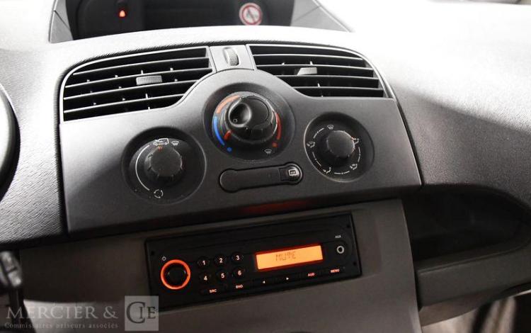 RENAULT KANGOO COMBI 1.5 DCI 70 BLEU AC-546-MF
