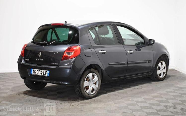 RENAULT CLIO CAMPUS 1.5 DCI 85CH DYNAMIQUE GRIS AG-304-LP