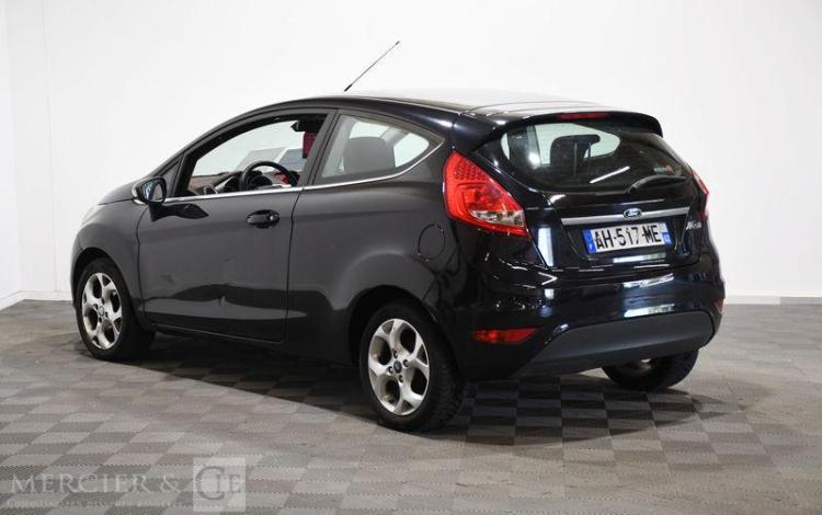 FORD FIESTA 1.2 80CH TITANIUM NOIR AH-517-ME