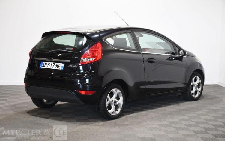 FORD FIESTA 1.2 80CH TITANIUM NOIR AH-517-ME